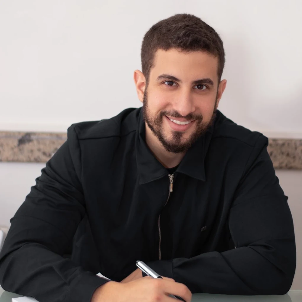 Dr. Marcelo da Costa — Cirurgião Bucomaxilofacial